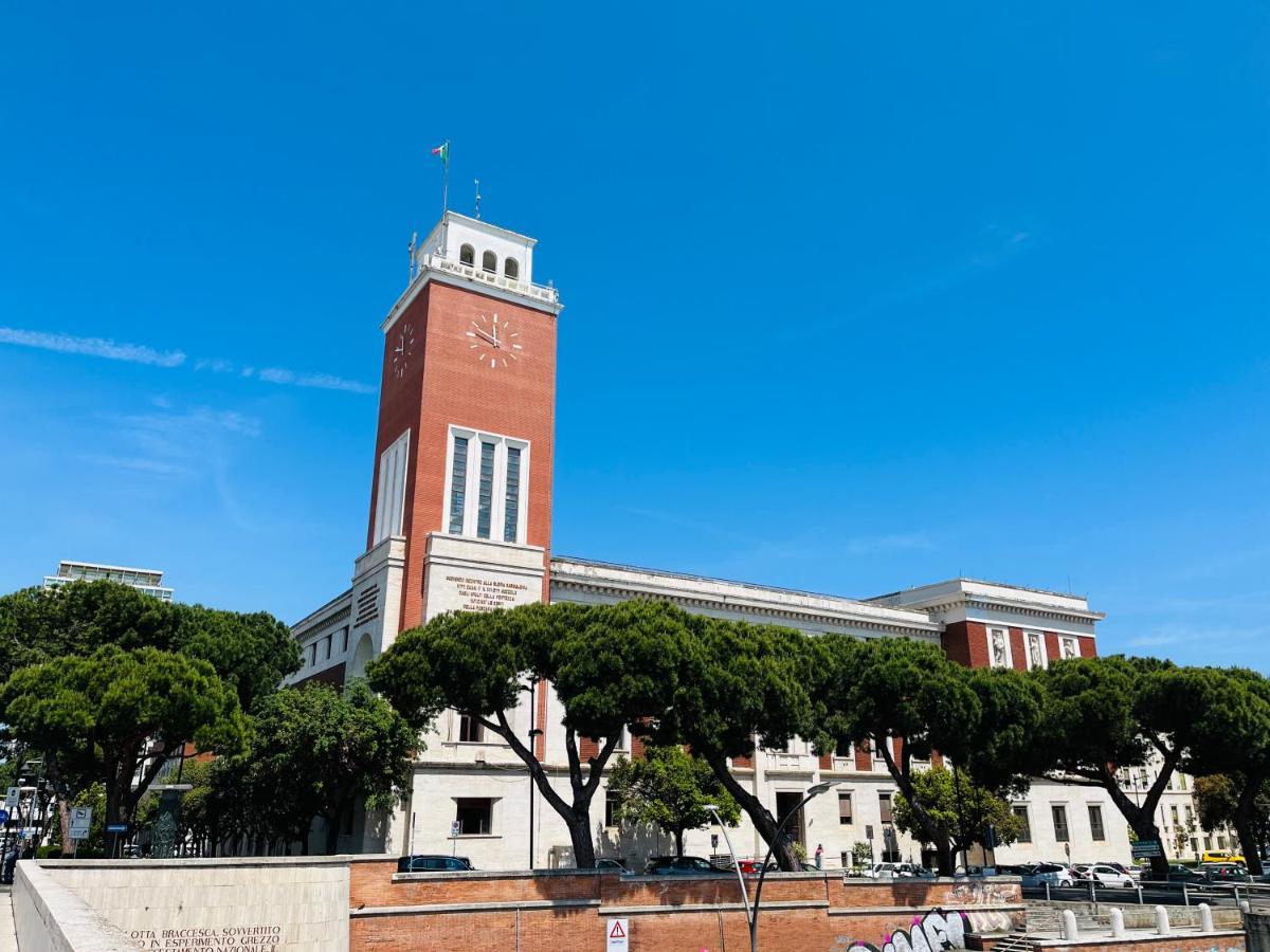 Il Giglio Di Mare, La Spiaggia A Un Passo Da Te 佩斯卡拉 外观 照片